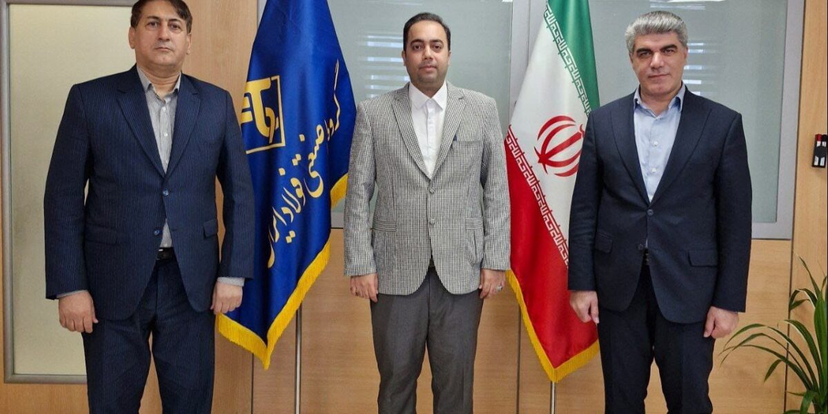 مراسم تودیع و معارفه مدیر عامل گروه ملی صنعتی فولاد ایران برگزار شد