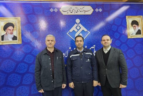 بازدید ریاست دانشگاه آزاد اسلامی استان خوزستان از مجموعه گروه ملی صنعتی فولاد ایران