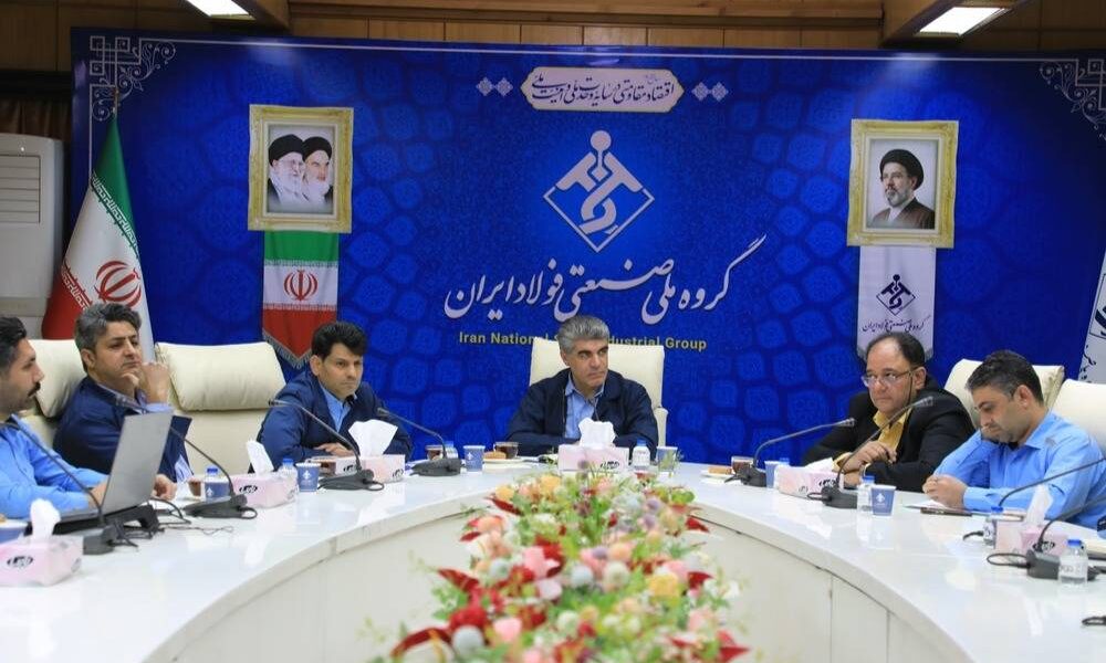 جلسه گزارش روند و بررسی وضعیت پیش نیازهای تولید در سال ۱۴۰۵ با حضور مدیرعامل شرکت برگزار شد