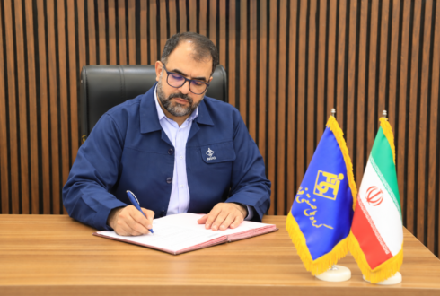 پیام تقدیر و تشکر دکتر علیرضا خانی؛ مدیرعامل و عضو هیأت مدیره گروه ملی صنعتی فولاد ایران از بازنشستگان گرانقدر شرکت